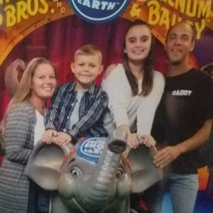 Meet your Posher, Lisa